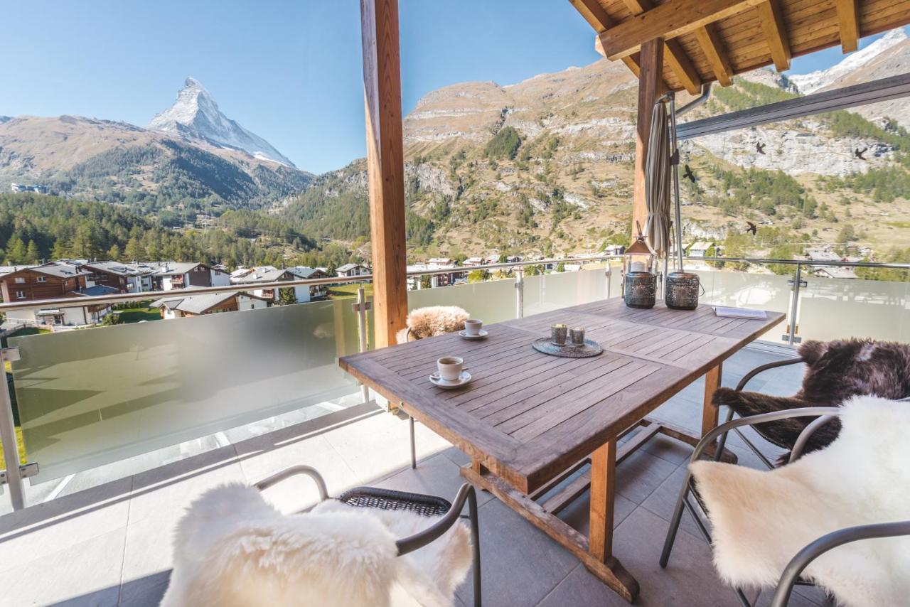 Apartment Alpharmonie Zermatt Bagian luar foto