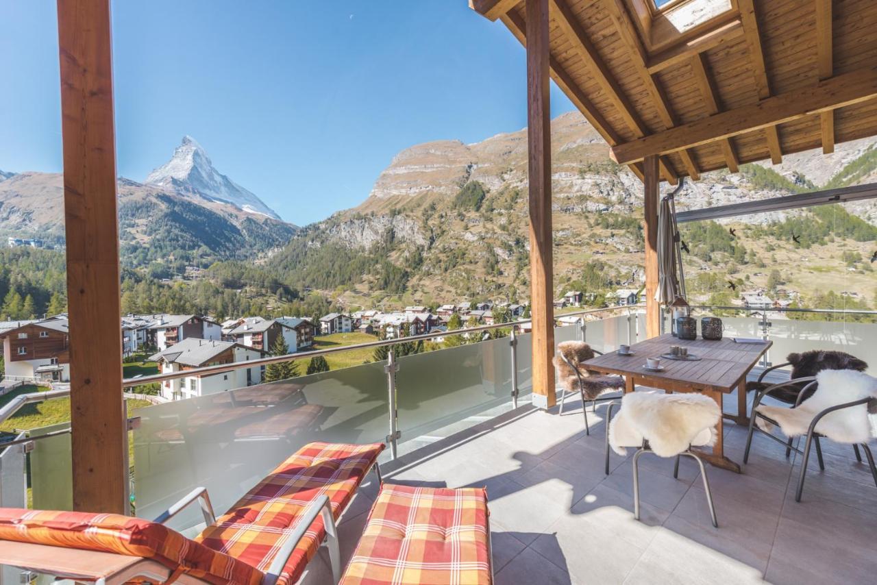 Apartment Alpharmonie Zermatt Bagian luar foto